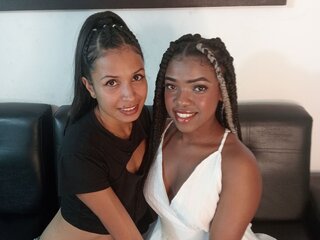 CloeeAndTaylor camshow naked