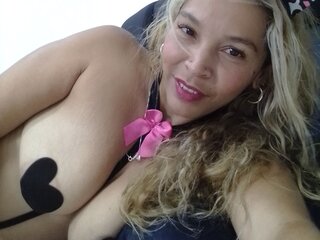 DayanaHolmes livejasmin.com naked