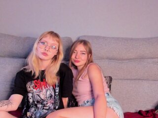 OdetteAndAnn amateur webcam